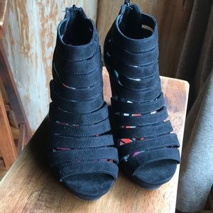 Madden Girl Black Wedge Strappy Heels